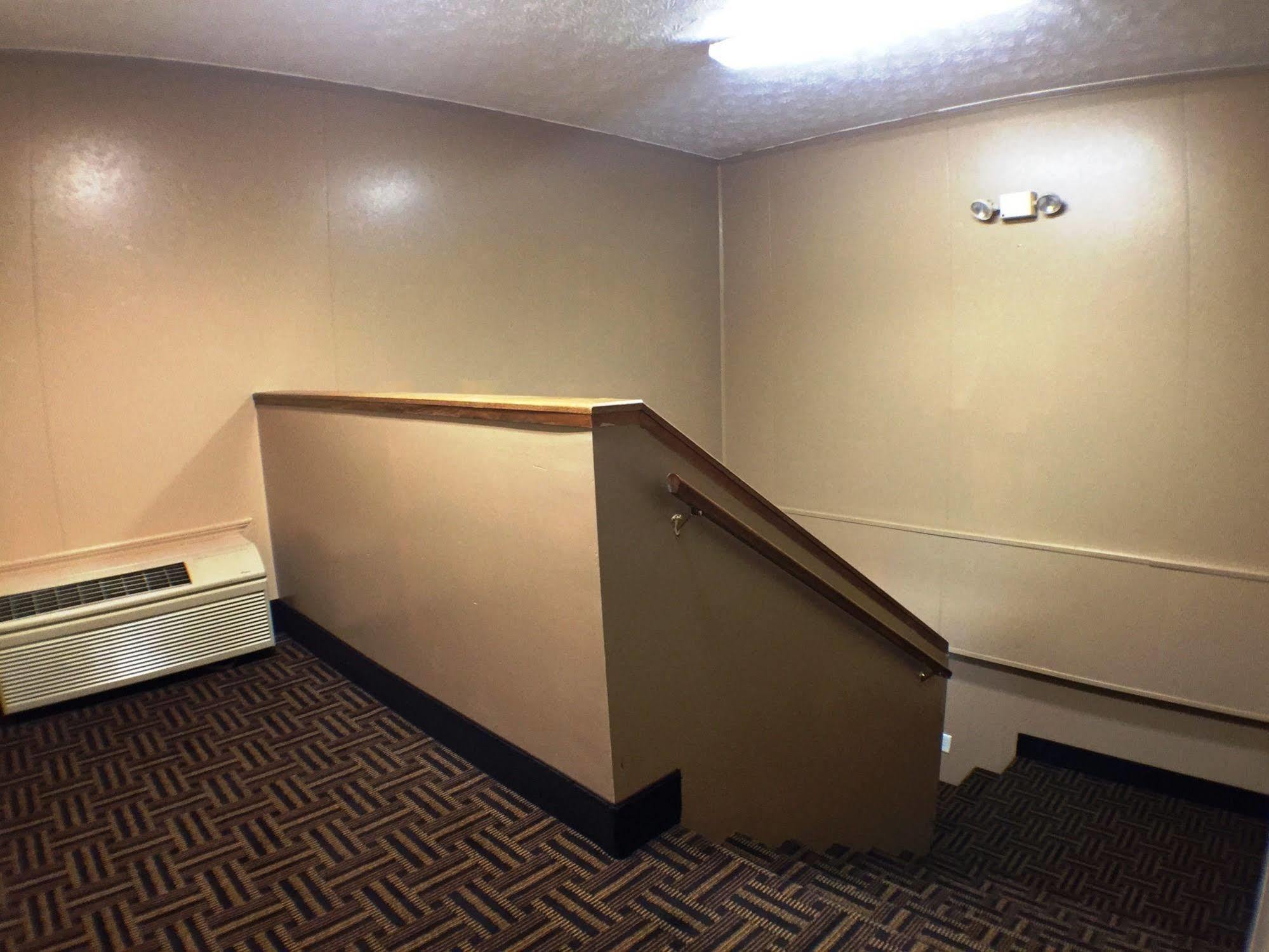 Executive East Syracuse Hotel Εξωτερικό φωτογραφία